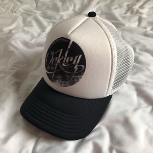 Oakley Trucker Snap Back Hat